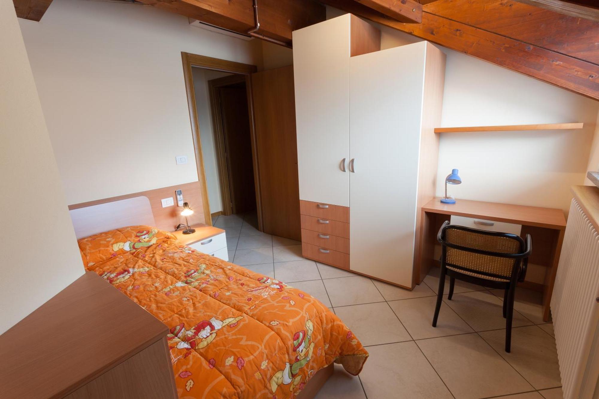 Apartamento Residenza Il Castello Sondrio Habitación foto