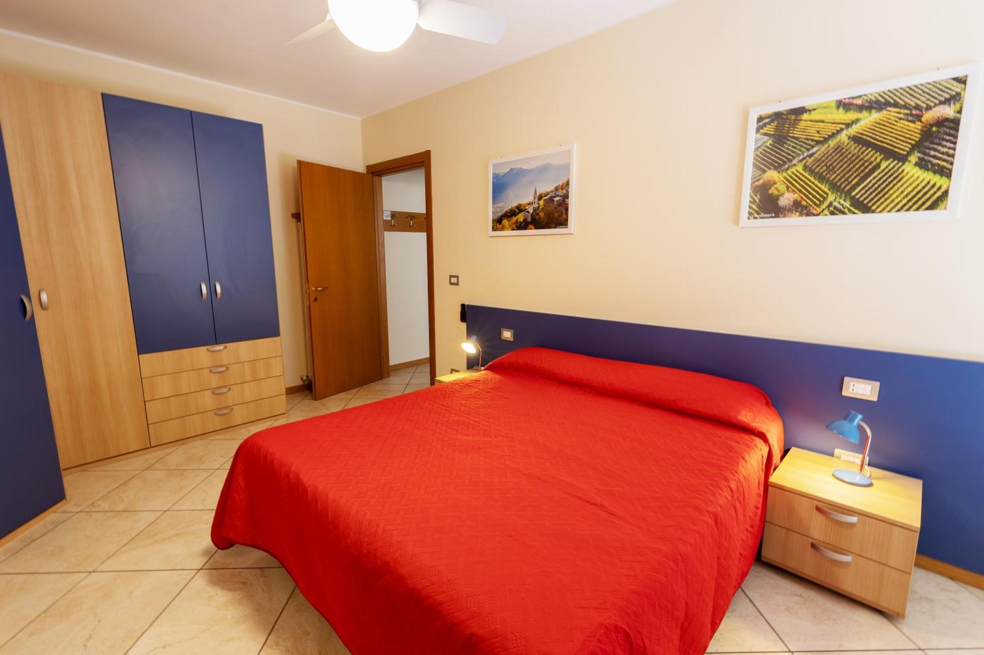 Apartamento Residenza Il Castello Sondrio Habitación foto