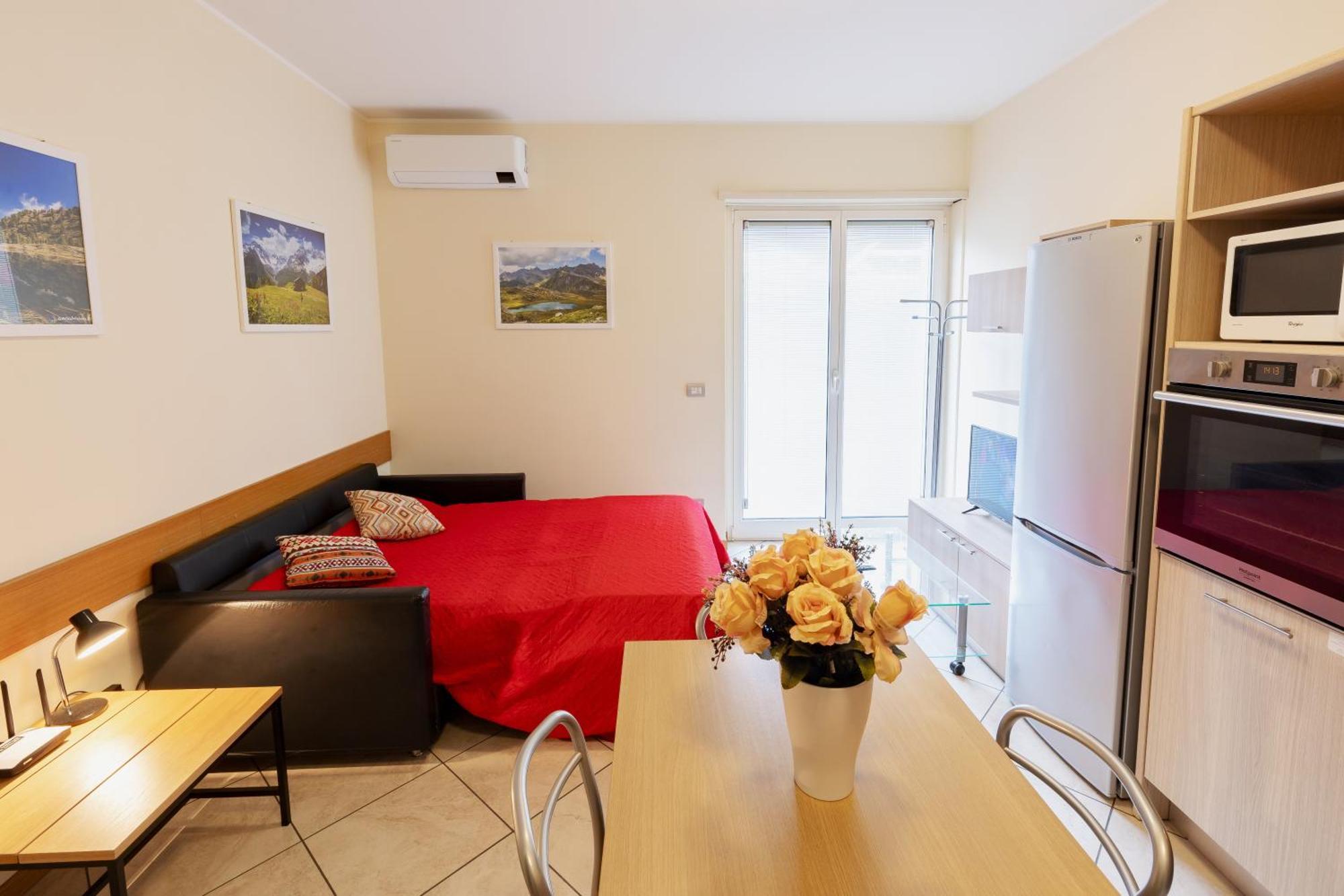 Apartamento Residenza Il Castello Sondrio Habitación foto