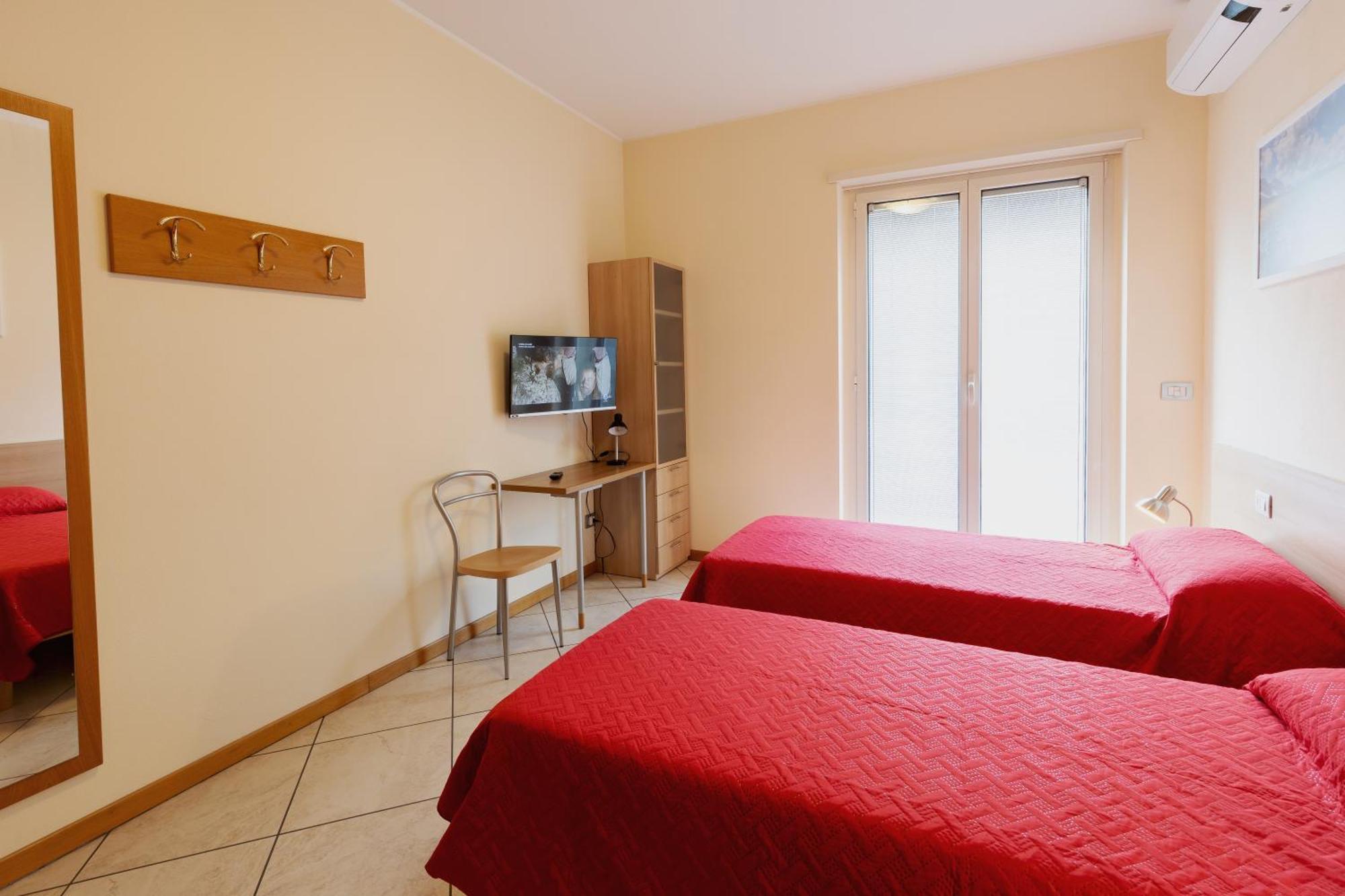 Apartamento Residenza Il Castello Sondrio Habitación foto