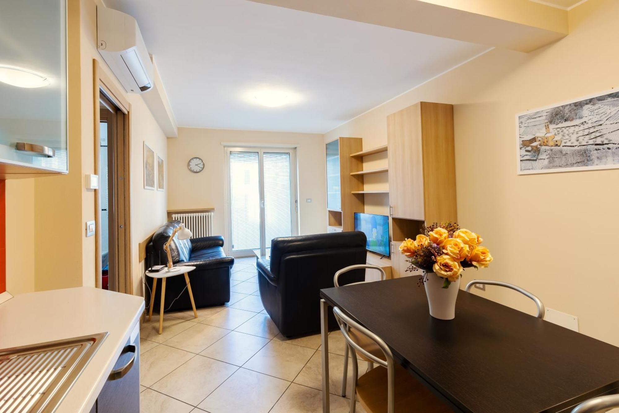 Apartamento Residenza Il Castello Sondrio Exterior foto